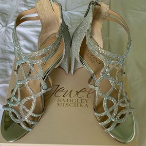 Badgley Mischka Jewel Silver Heeled Sandals